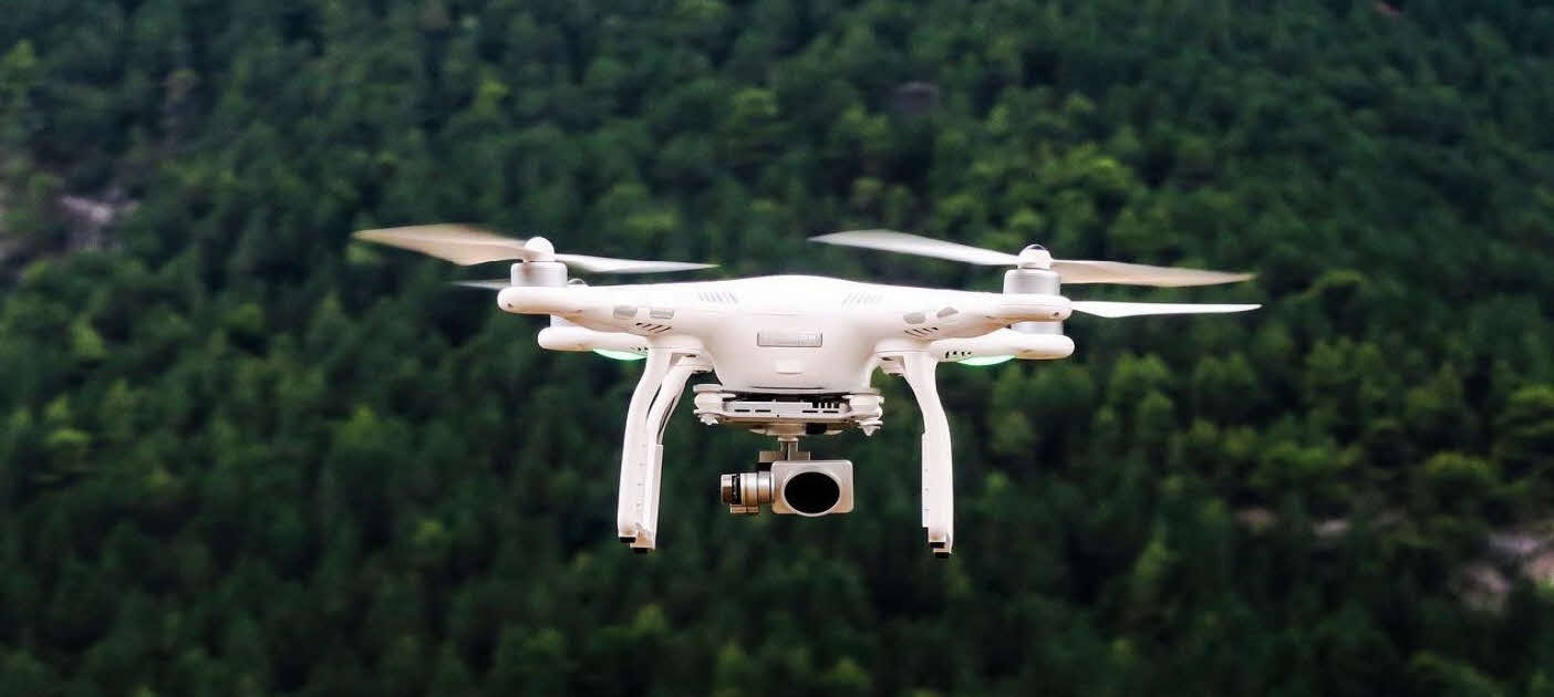 Panduan Memilih Drone Terbaik Untuk Pemotretan Udara Di Tempat Wisata Terkenal