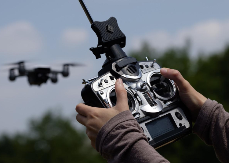 Tips Ahli: Bagaimana Memilih Drone Dengan Sistem Stabilisasi Terbaik