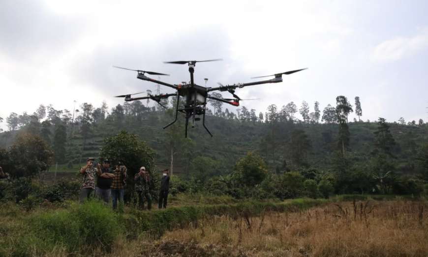 Cara Menggunakan Drone Untuk Pemantauan Dan Proteksi Hutan Hujan Tropis