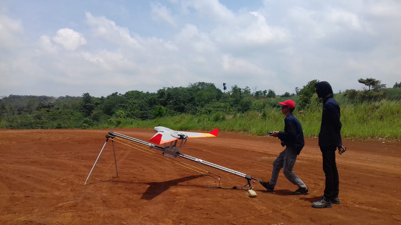 Teknik Menggunakan Drone Untuk Pemantauan Dan Analisis Polusi Limbah Tambang