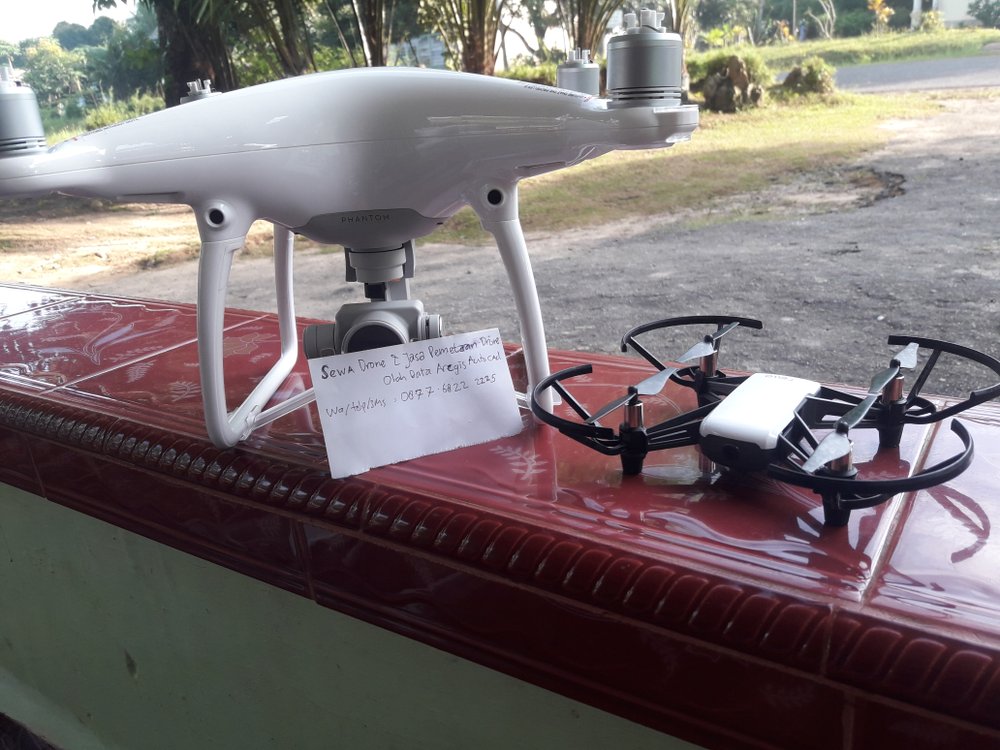 Penggunaan Drone Untuk Pemetaan Lahan Terbuka Di Kawasan Perumahan